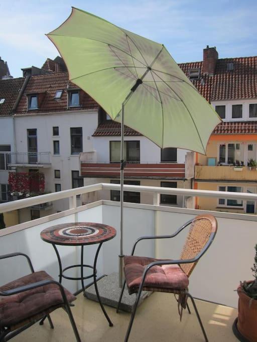 Modernes 1 Zimmer Luxusappartement Kleiner Roland Mit Parkplatz Und Balkon In Bremen Naehe Zentrum Bagian luar foto