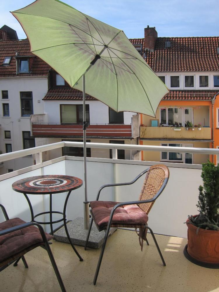 Modernes 1 Zimmer Luxusappartement Kleiner Roland Mit Parkplatz Und Balkon In Bremen Naehe Zentrum Bagian luar foto